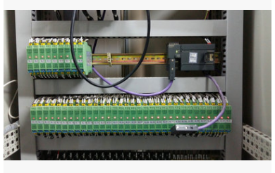 PLC (3).jpg